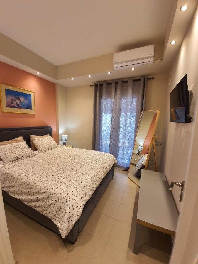 Lukas-2 B/R Luxurious Flat With Veranda Apartment Атина Екстериор снимка