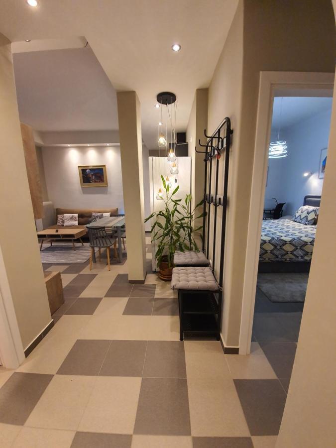 Lukas-2 B/R Luxurious Flat With Veranda Apartment Атина Екстериор снимка